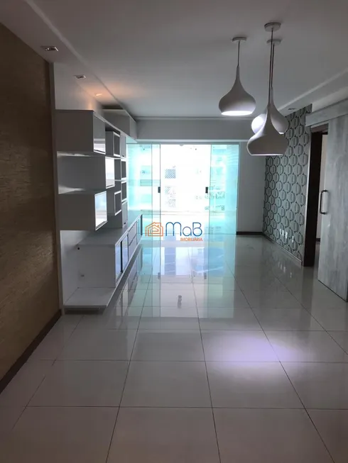 Foto 1 de Apartamento com 3 Quartos à venda, 127m² em Glória, Macaé