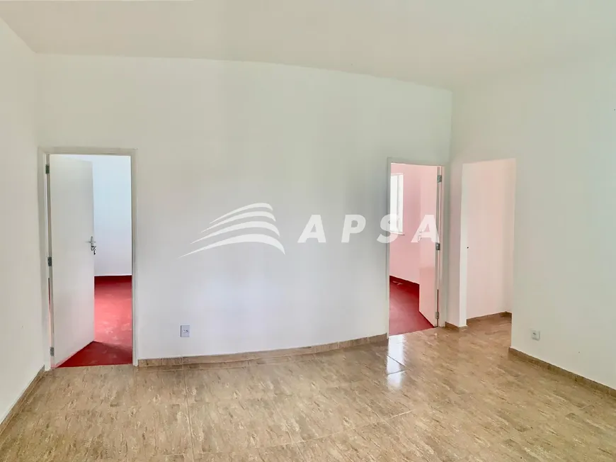 Foto 1 de Apartamento com 3 Quartos para alugar, 60m² em Cascadura, Rio de Janeiro