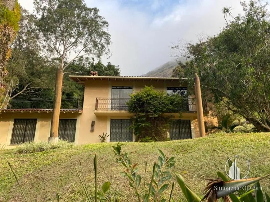 Foto 1 de Casa com 5 Quartos à venda, 450m² em Araras, Petrópolis