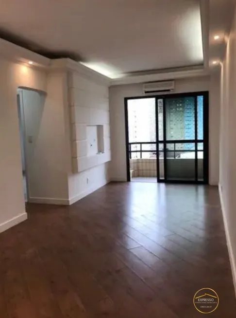 Foto 1 de Apartamento com 2 Quartos à venda, 77m² em Centro, São Vicente