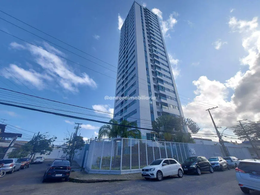 Foto 1 de Apartamento com 3 Quartos à venda, 58m² em Ilha do Retiro, Recife