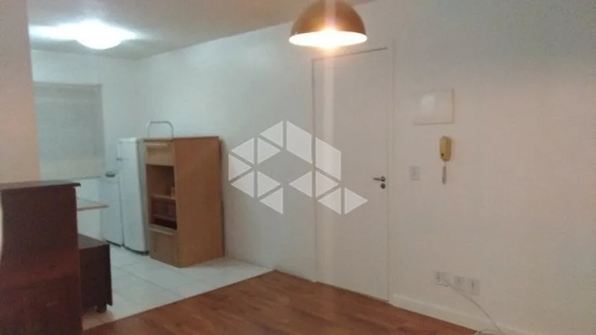 Foto 1 de Apartamento com 2 Quartos à venda, 43m² em Igara, Canoas