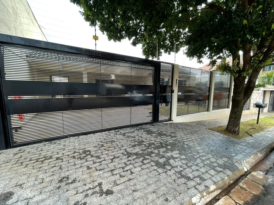Foto 1 de Casa com 3 Quartos à venda, 197m² em Jardim Novo Horizonte, Maringá