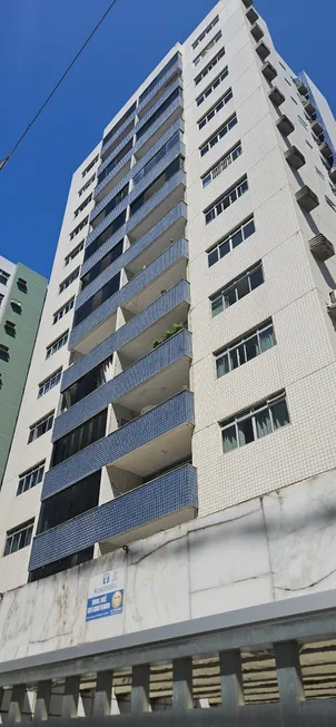 Foto 1 de Apartamento com 4 Quartos para alugar, 170m² em Boa Viagem, Recife