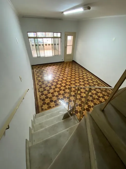 Foto 1 de Casa com 3 Quartos para alugar, 150m² em Vila Gomes Cardim, São Paulo