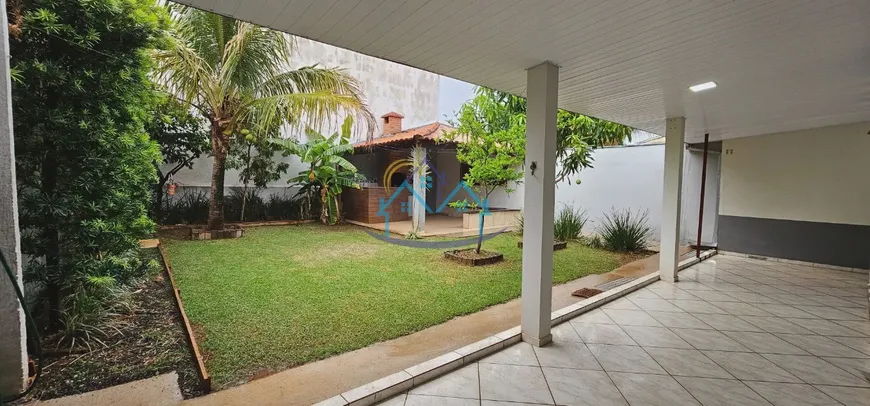 Foto 1 de Casa com 3 Quartos à venda, 300m² em Residencial Parque Granja Cecilia A, Bauru