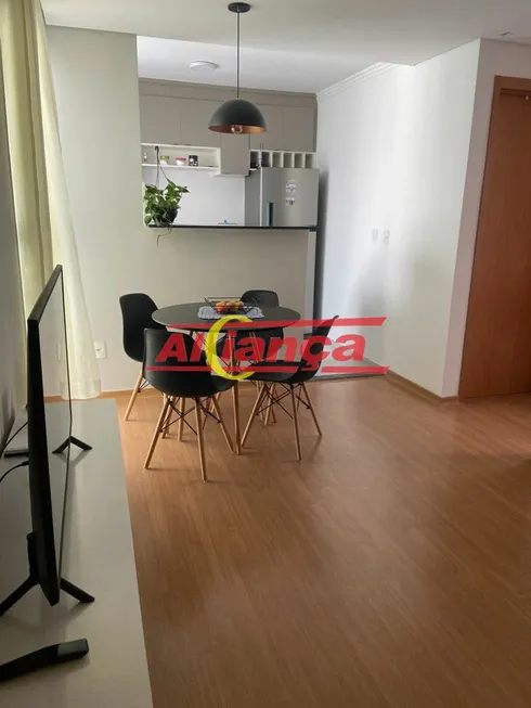 Foto 1 de Apartamento com 2 Quartos à venda, 38m² em Jardim City, Guarulhos