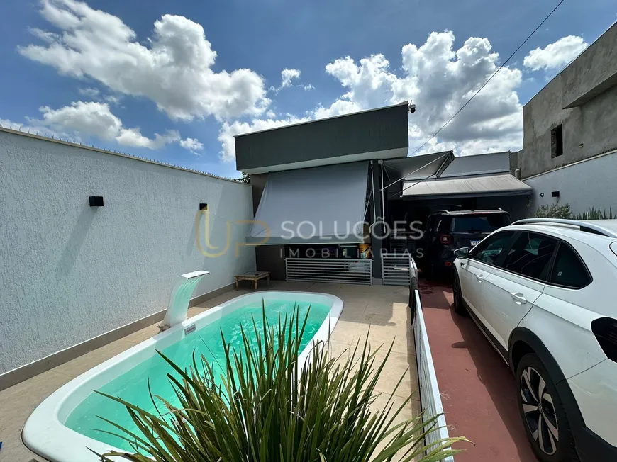 Foto 1 de Casa de Condomínio com 3 Quartos à venda, 130m² em Setor Habitacional Contagem, Brasília
