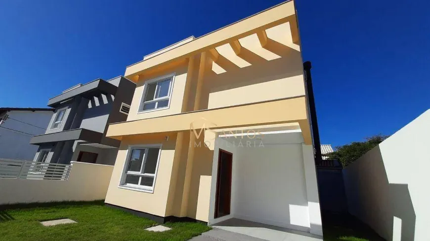 Foto 1 de Casa com 3 Quartos à venda, 120m² em Santinho, Florianópolis