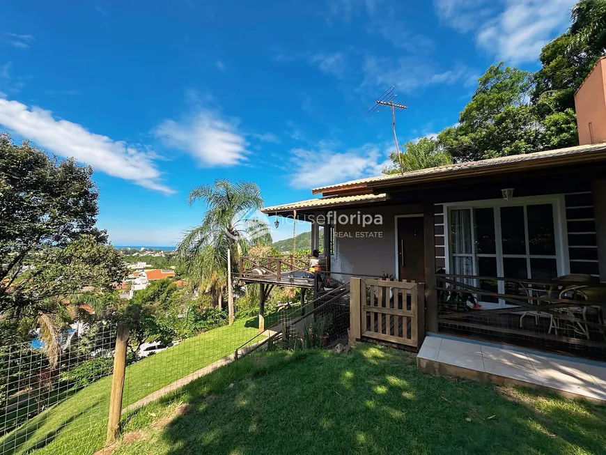 Foto 1 de Casa com 2 Quartos à venda, 160m² em Morro das Pedras, Florianópolis