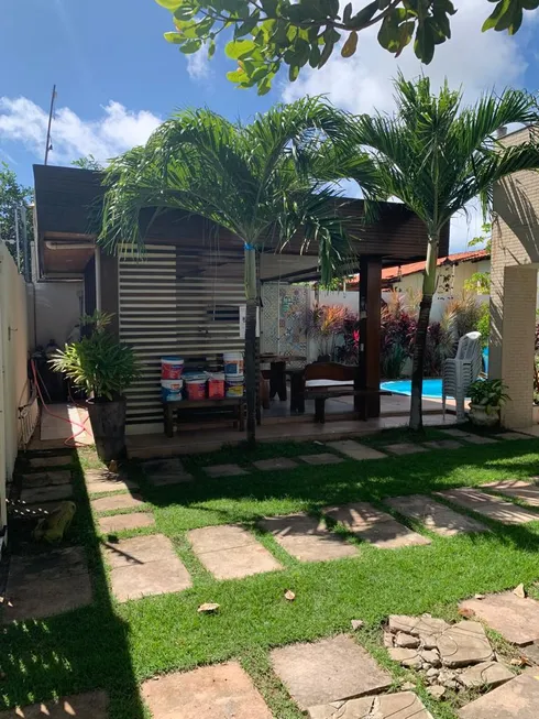 Foto 1 de Casa com 4 Quartos à venda, 600m² em Aruana, Aracaju