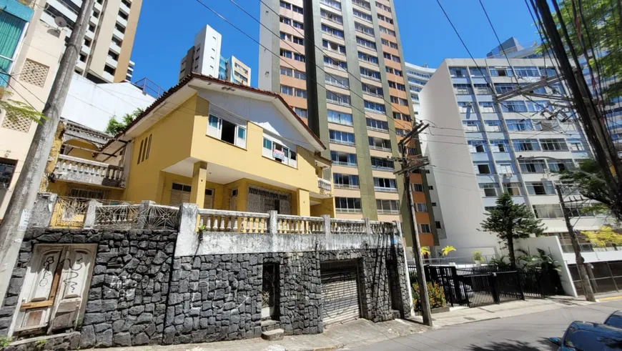 Foto 1 de Casa com 4 Quartos à venda, 400m² em Barra, Salvador
