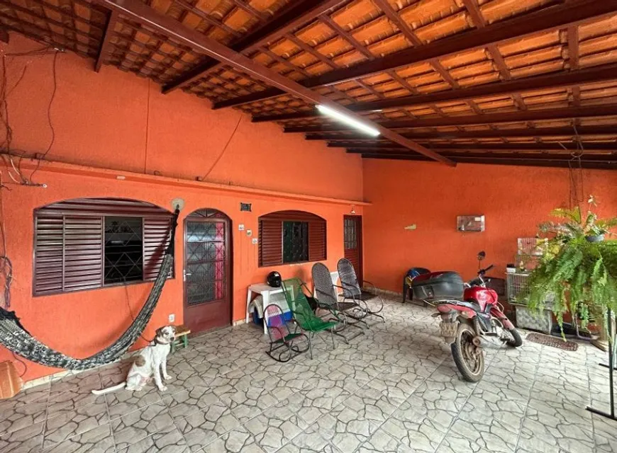 Foto 1 de Casa com 2 Quartos à venda, 120m² em Tapanã, Belém