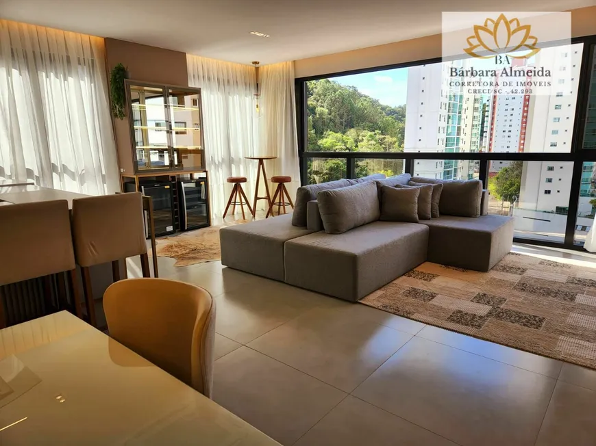 Foto 1 de Apartamento com 4 Quartos à venda, 136m² em Pioneiros, Balneário Camboriú