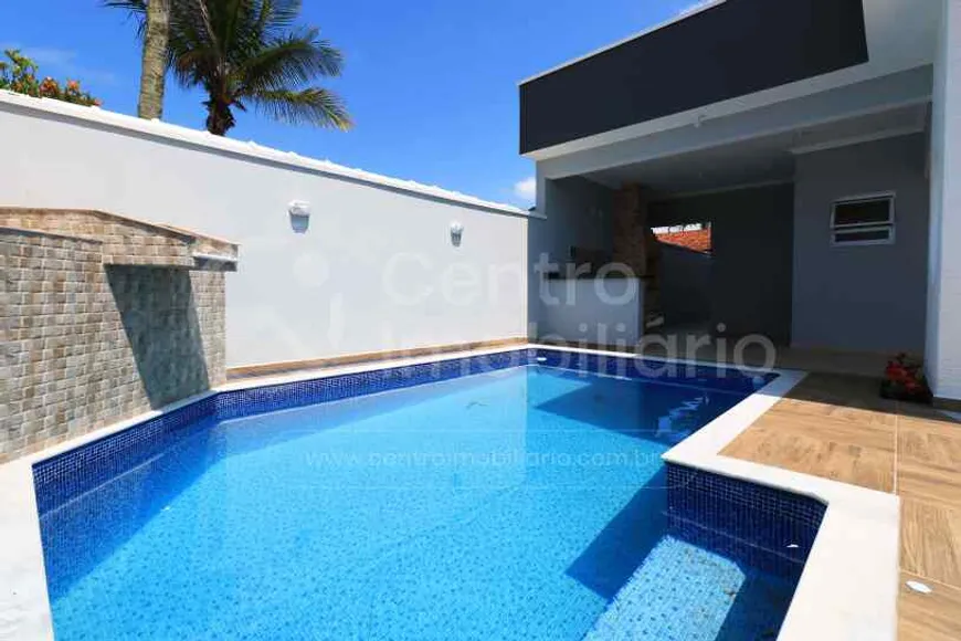 Foto 1 de Casa com 3 Quartos à venda, 140m² em Parque Balneario Oasis , Peruíbe