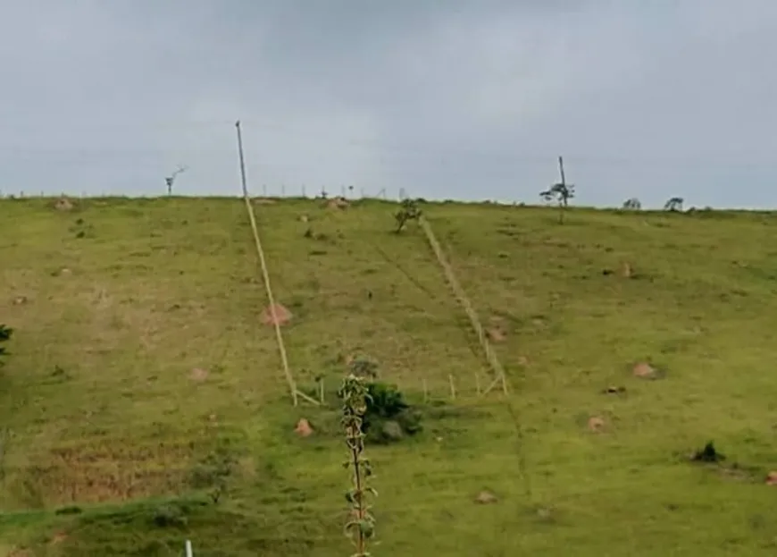 Foto 1 de Lote/Terreno à venda, 800m² em Canto Das Aguas, Igaratá