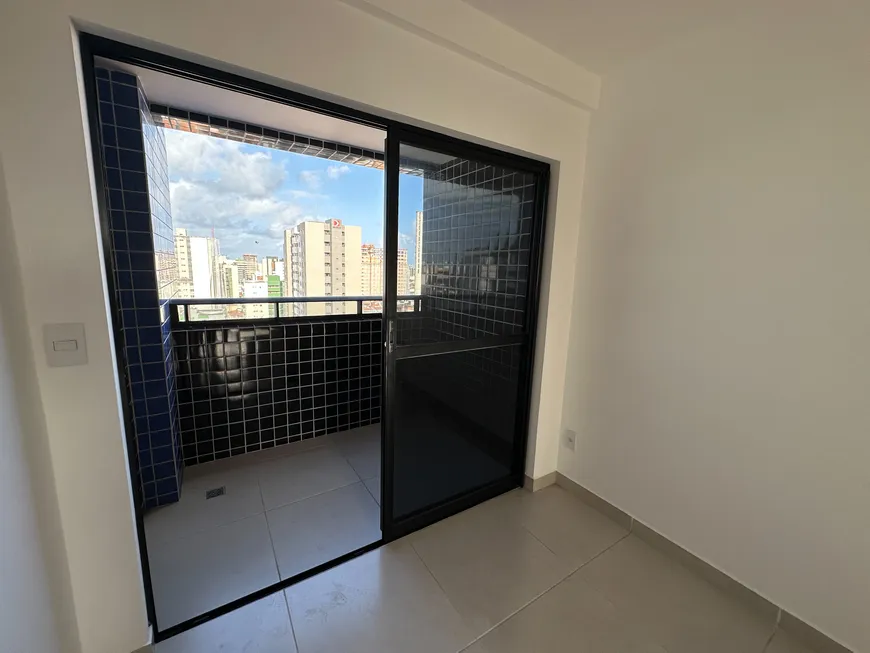 Foto 1 de Apartamento com 3 Quartos à venda, 75m² em Jatiúca, Maceió