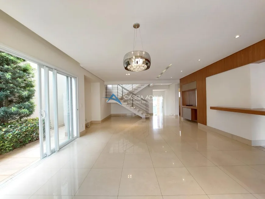 Foto 1 de Casa de Condomínio com 4 Quartos para alugar, 271m² em Parque das Quaresmeiras, Campinas