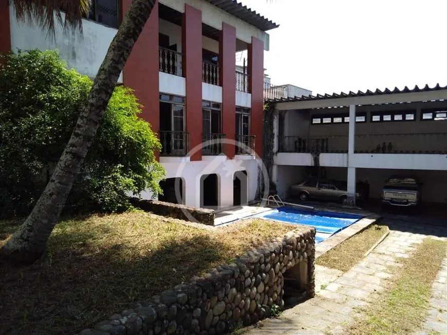 Foto 1 de Casa com 4 Quartos à venda, 500m² em Jardim Guanabara, Rio de Janeiro