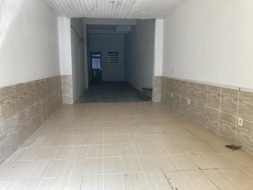 Foto 1 de Ponto Comercial para alugar, 58m² em Olaria, Rio de Janeiro