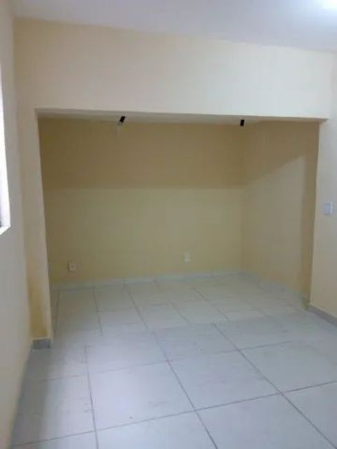 Foto 1 de Casa com 2 Quartos para venda ou aluguel, 65m² em Pernambués, Salvador