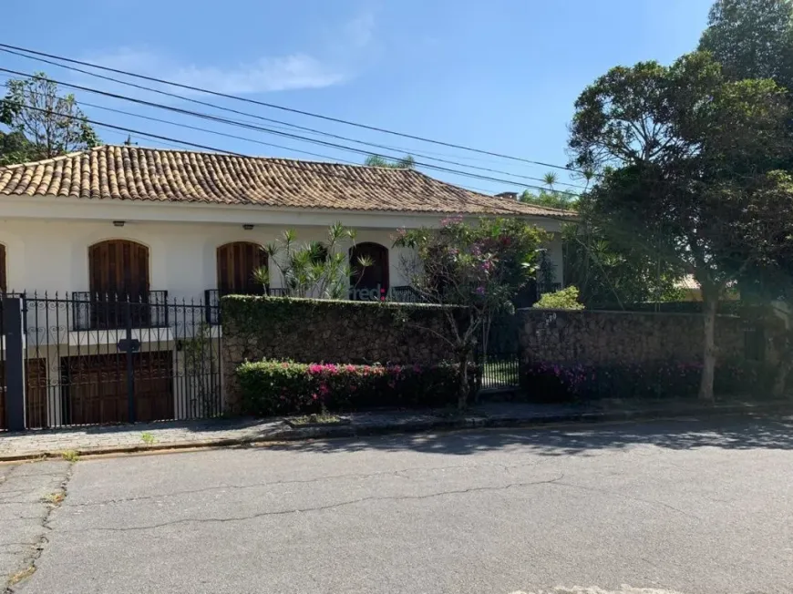 Foto 1 de Casa com 4 Quartos à venda, 380m² em Vila Inah, São Paulo