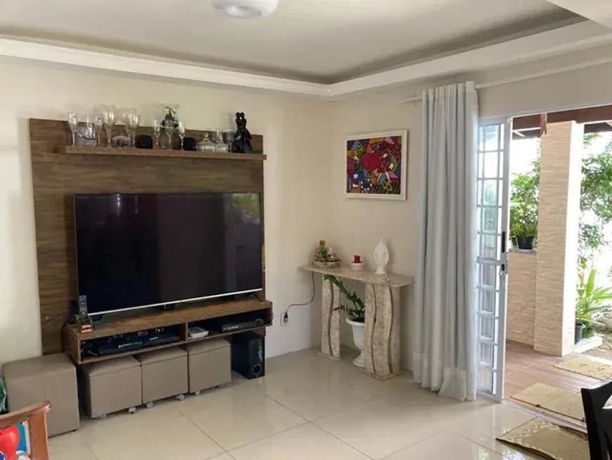 Foto 1 de Casa de Condomínio com 4 Quartos à venda, 154m² em Itapuã, Salvador