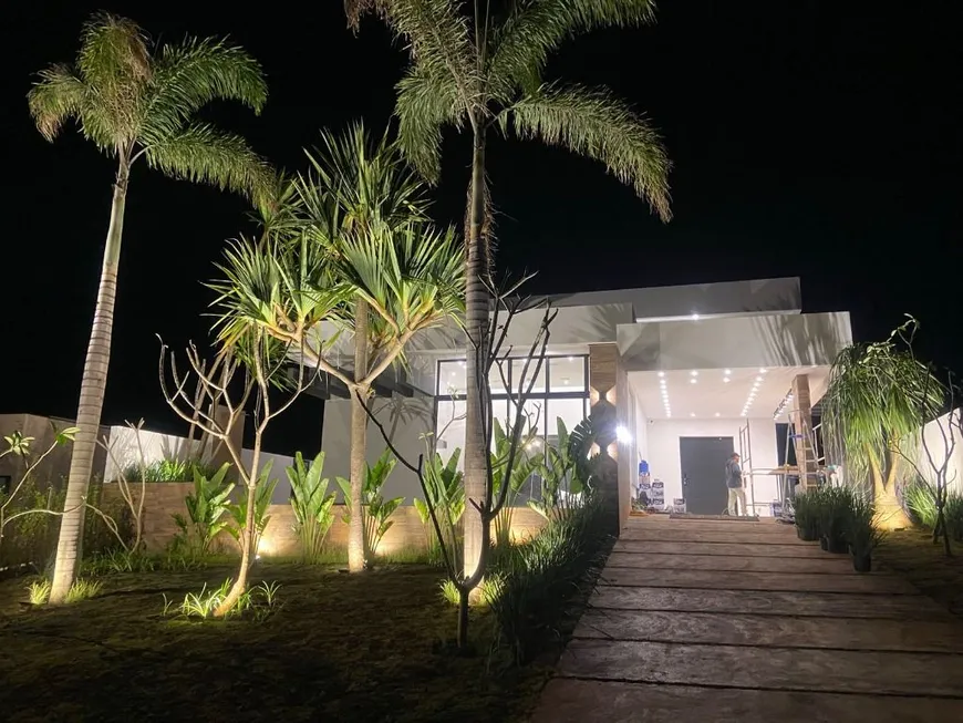 Foto 1 de Casa com 3 Quartos à venda, 460m² em Jardim Ninho Verde II, Pardinho