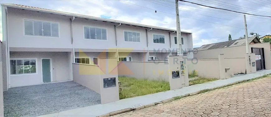 Foto 1 de Sobrado com 3 Quartos à venda, 109m² em Água Verde, Blumenau