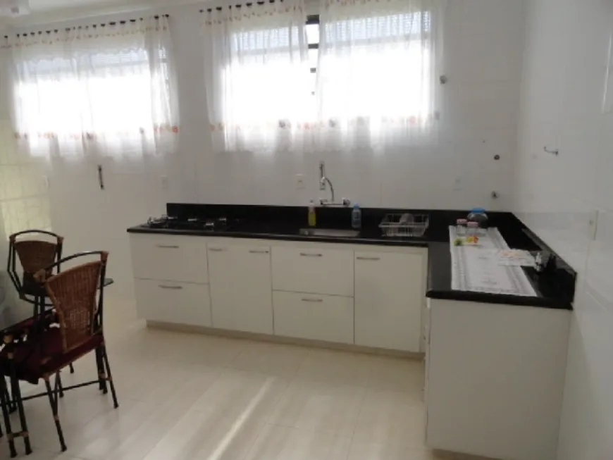 Foto 1 de Casa com 3 Quartos à venda, 151m² em Jardim Irajá, Ribeirão Preto