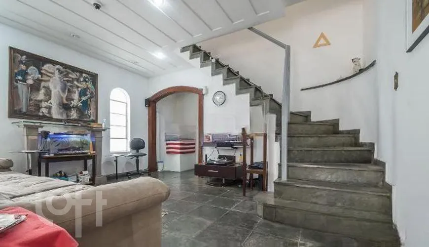 Foto 1 de Casa com 3 Quartos à venda, 150m² em Santo Amaro, São Paulo