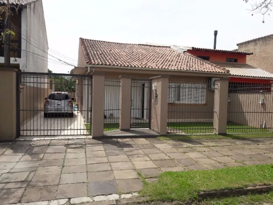 Foto 1 de Casa com 3 Quartos à venda, 137m² em Aberta dos Morros, Porto Alegre