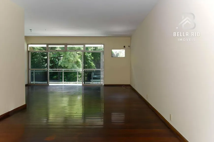 Foto 1 de Apartamento com 3 Quartos à venda, 144m² em Laranjeiras, Rio de Janeiro