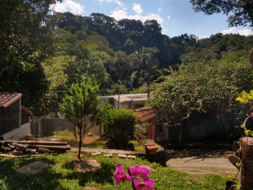 Foto 1 de Fazenda/Sítio com 4 Quartos à venda, 1000m² em Vale do Sol, Embu das Artes