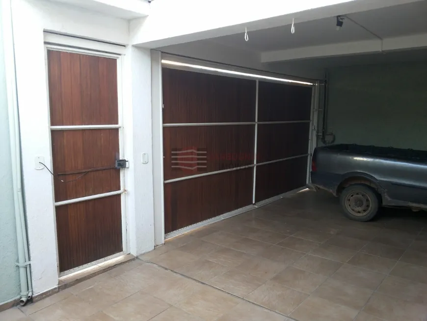 Foto 1 de Sobrado com 3 Quartos à venda, 190m² em Vila Resende, Caçapava