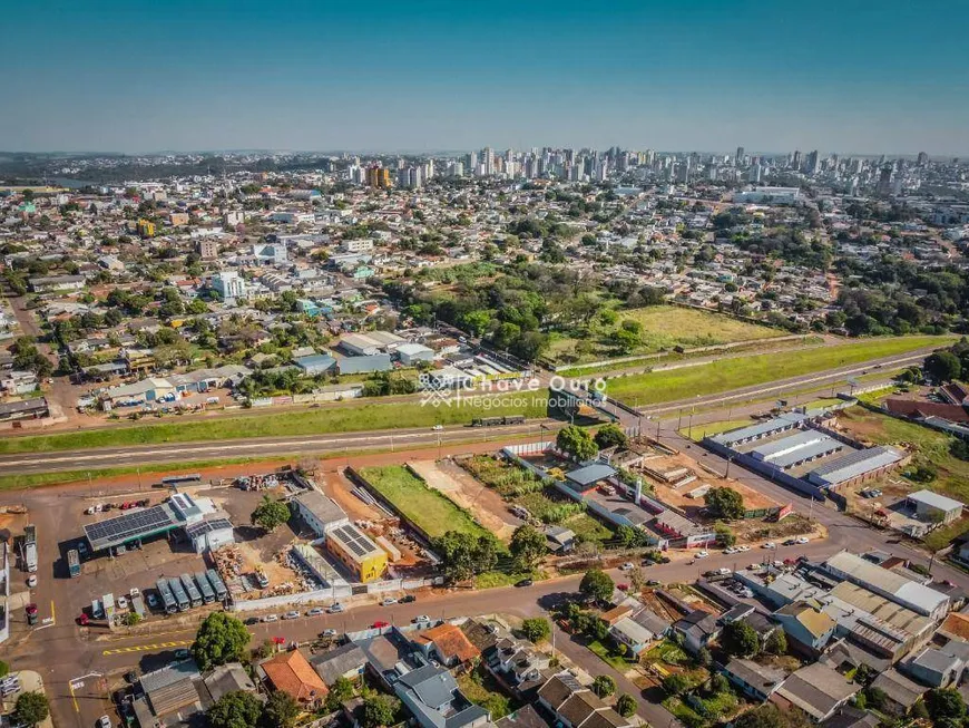 Foto 1 de Lote/Terreno à venda, 1525m² em Brasília, Cascavel
