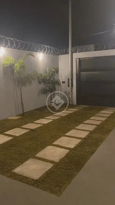 Foto 1 de Casa com 2 Quartos à venda, 70m² em Shopping Park, Uberlândia