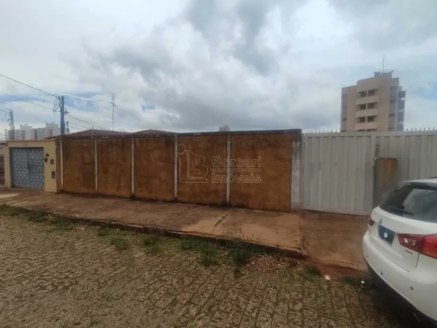 Foto 1 de Lote/Terreno à venda, 615m² em Vila Furlan, Araraquara