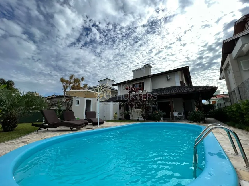 Foto 1 de Casa com 5 Quartos para alugar, 221m² em Jurerê Internacional, Florianópolis