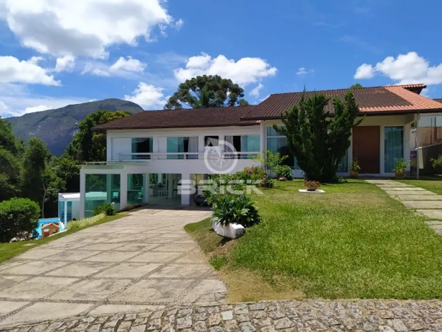 Foto 1 de Casa de Condomínio com 6 Quartos à venda, 501m² em Varzea, Teresópolis