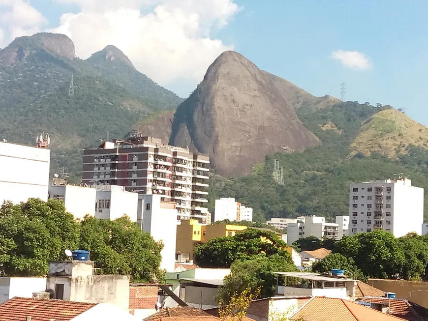 Foto 1 de Apartamento com 2 Quartos à venda, 83m² em Grajaú, Rio de Janeiro