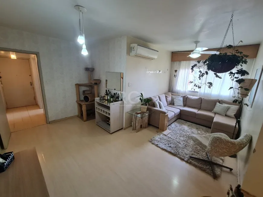 Foto 1 de Apartamento com 4 Quartos à venda, 87m² em Cristal, Porto Alegre