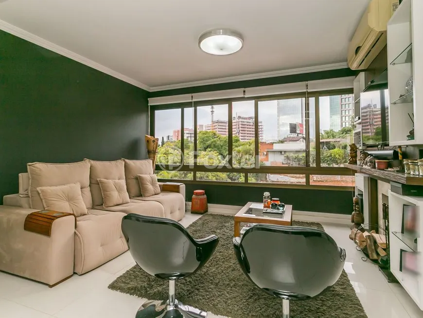 Foto 1 de Apartamento com 3 Quartos à venda, 95m² em Petrópolis, Porto Alegre