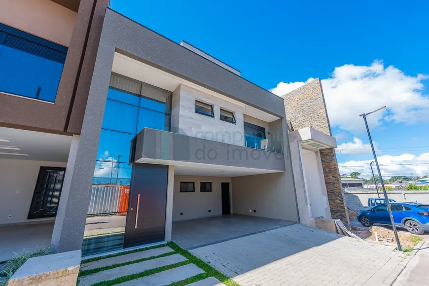 Foto 1 de Casa de Condomínio com 4 Quartos à venda, 196m² em Braga, São José dos Pinhais