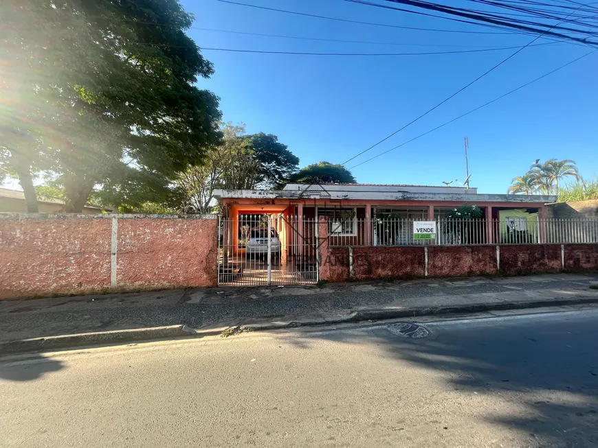 Foto 1 de Casa com 5 Quartos à venda, 400m² em Vila Helena, Sorocaba
