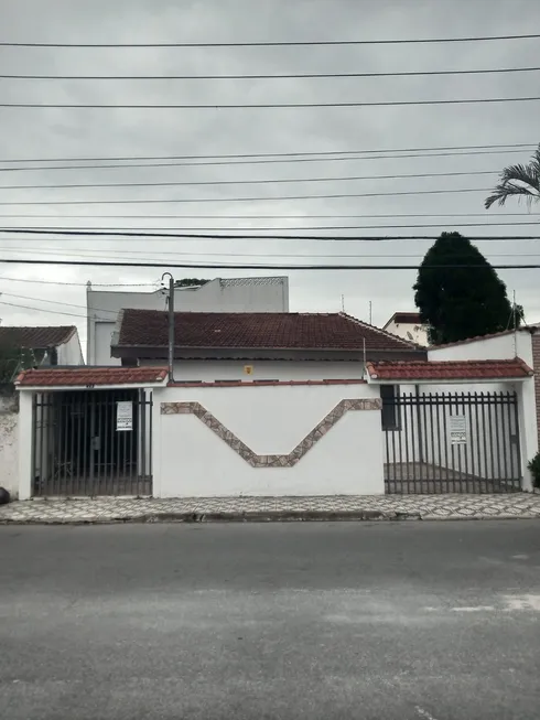 Foto 1 de Casa com 3 Quartos para alugar, 144m² em Vila Areao, Taubaté