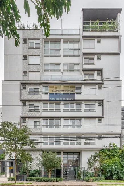 Foto 1 de Apartamento com 2 Quartos à venda, 84m² em Passo da Areia, Porto Alegre