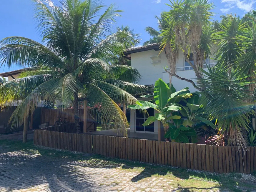 Foto 1 de Casa com 4 Quartos à venda, 133m² em Buraquinho, Lauro de Freitas