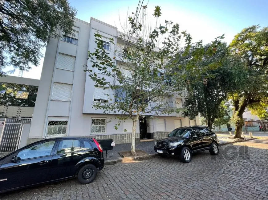 Foto 1 de Apartamento com 3 Quartos à venda, 84m² em São Geraldo, Porto Alegre