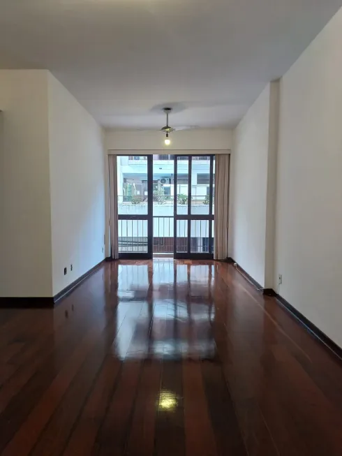 Foto 1 de Apartamento com 2 Quartos para alugar, 77m² em Humaitá, Rio de Janeiro
